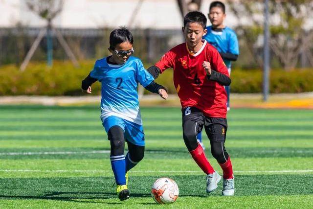 詹姆斯：当年的热火队 16骑士队 20湖人队还有08美国队都难以置信